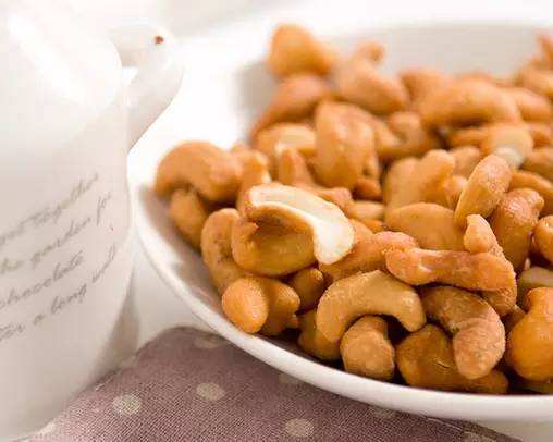 详情!腰果放置久了“夏花依旧” 详情!腰果放置久了“夏花依旧”