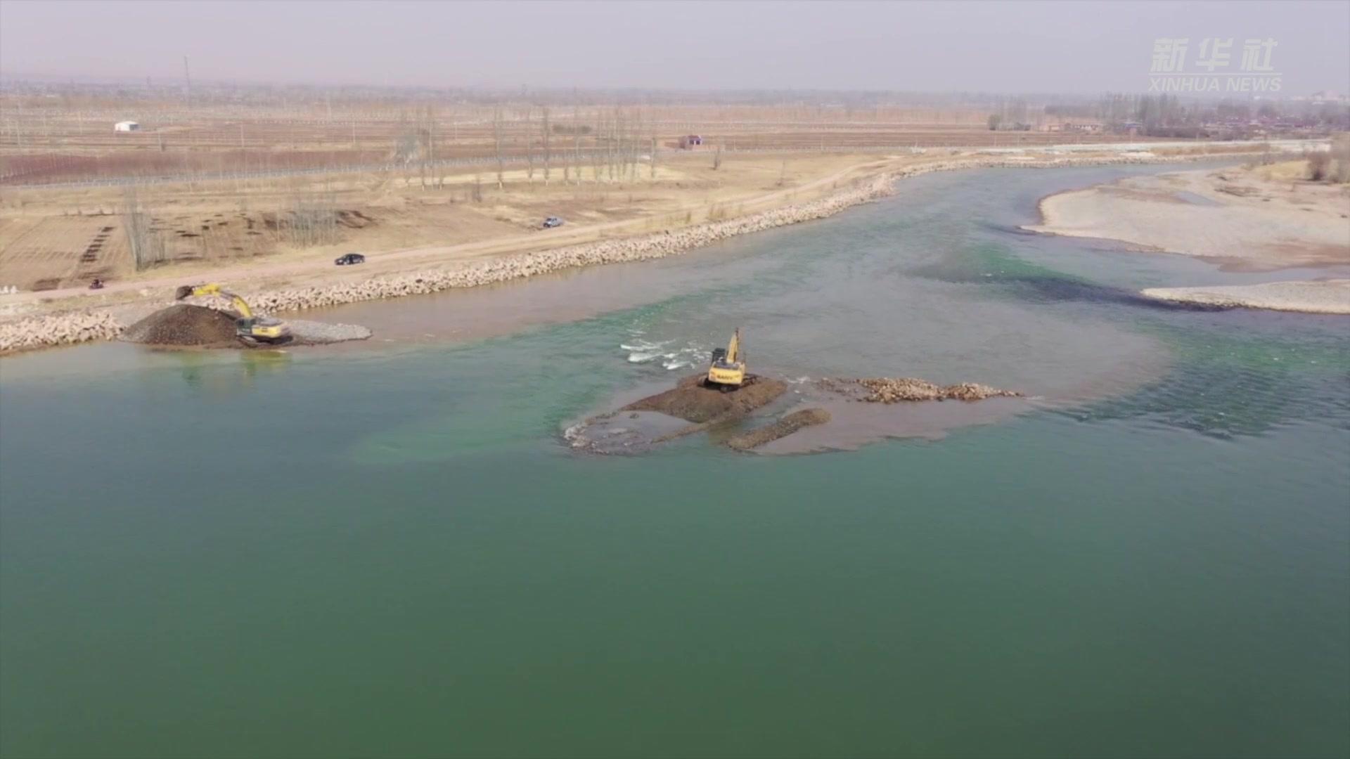 讲解!黄河清淤透明棺材“冰清水冷” 讲解!黄河清淤透明棺材“冰清水冷”