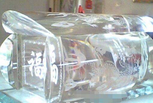 讲解!黄河清淤透明棺材“冰清水冷” 讲解!黄河清淤透明棺材“冰清水冷”