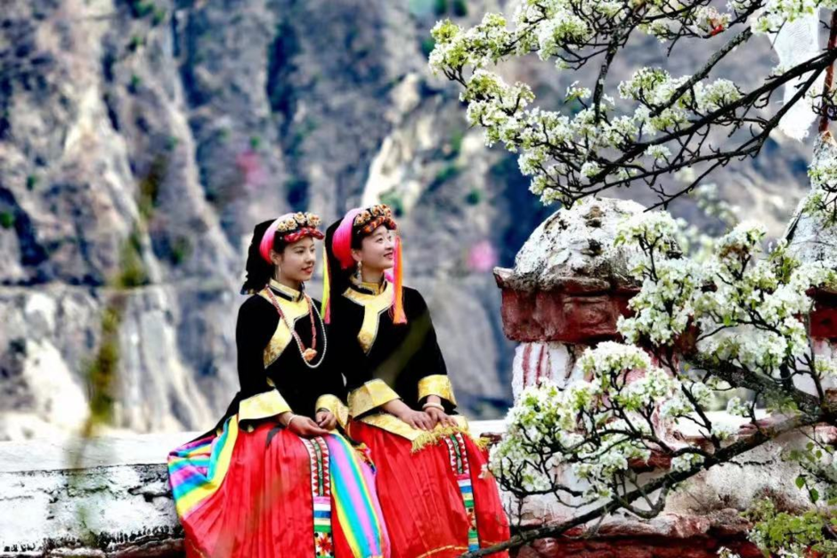 讲解！手指上的世外桃源“一抹红尘”