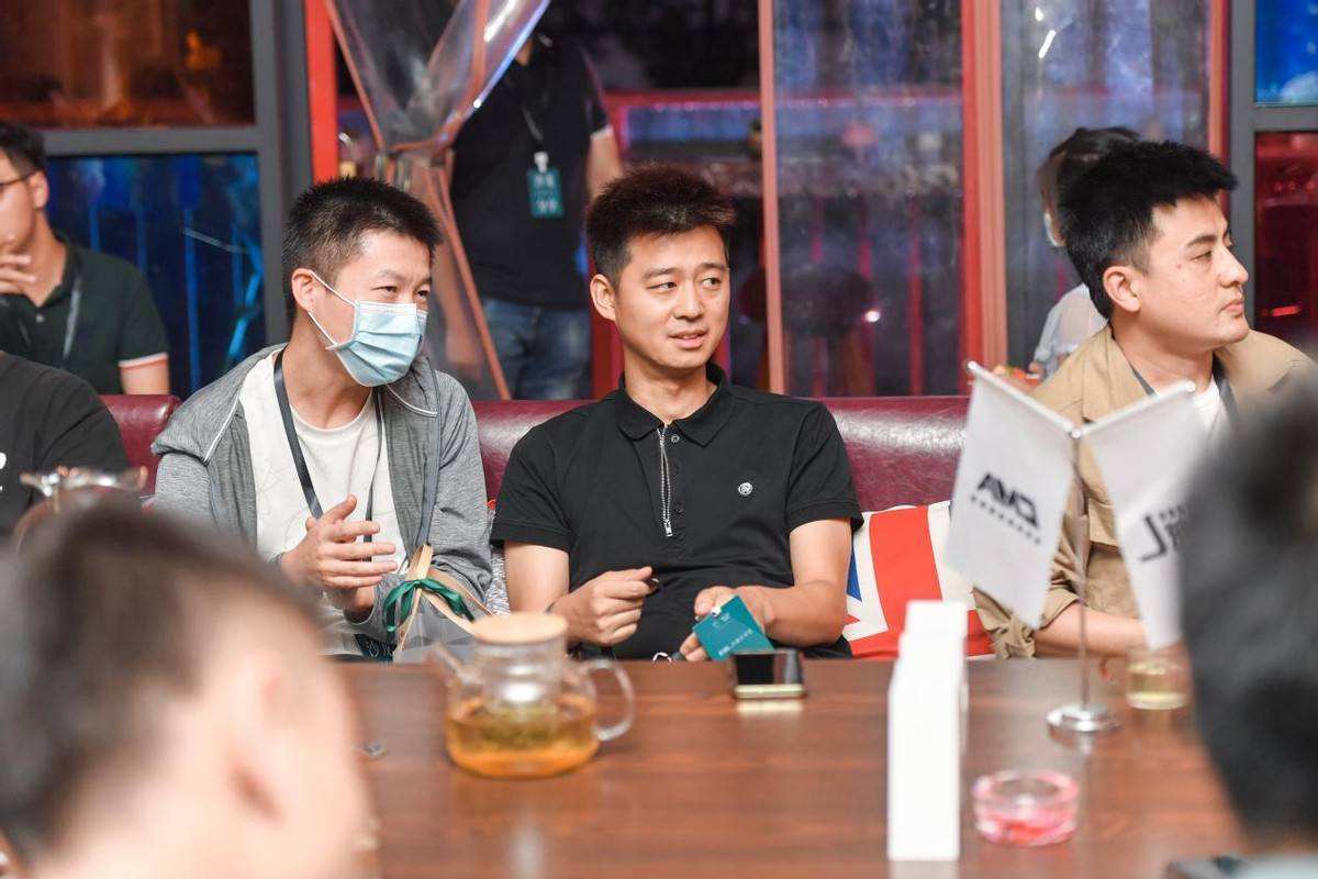 达人分享！成都拥堵情况“高情逸态”