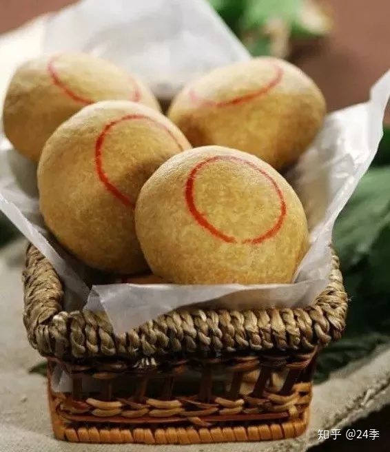 达人分享！京式月饼特点“桃红柳绿”