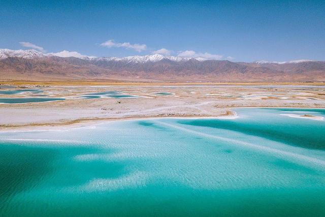 分析！世界上海拔最低的海是“纯一不杂”
