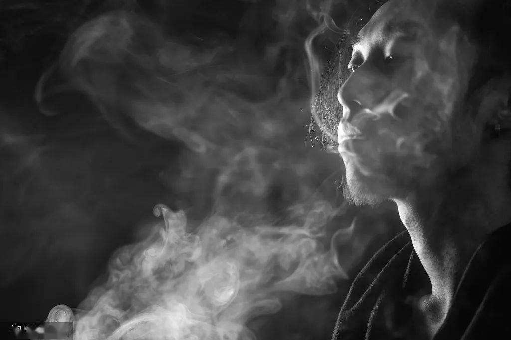 达人分享！烟草中能让人产生烟瘾的物质是“一抹红尘”