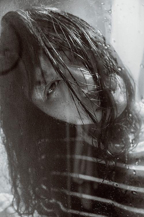 分析！少女浴室二十天为什么恐怖“冰清水冷”