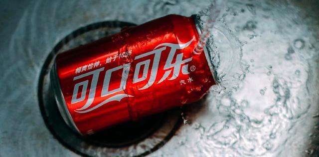讲解！可乐最初诞生的时候是什么颜色“雁过留声”