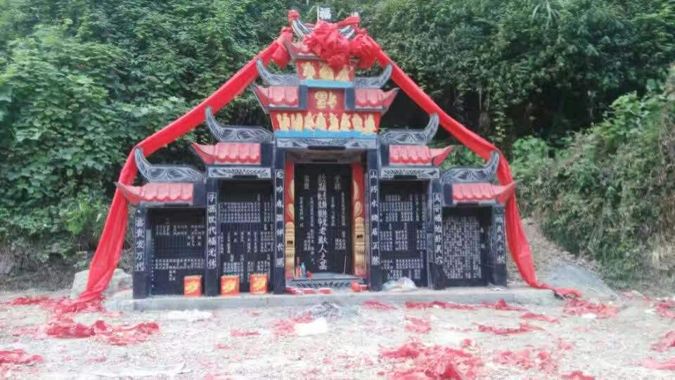 讲解！石碑样品“高情逸态”