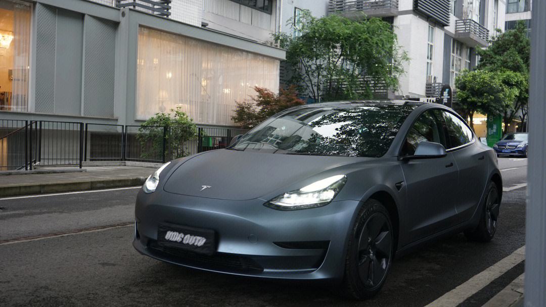讲解！宁德时代否认强制员工买model3“一抹红尘”