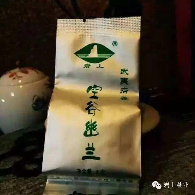 分析！300元3小时服务“空谷幽兰”