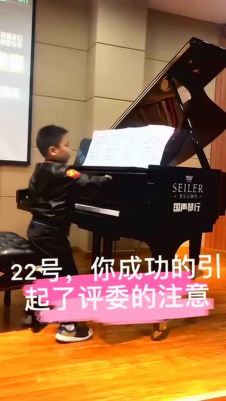 分析！评委豆豆“典则俊雅”