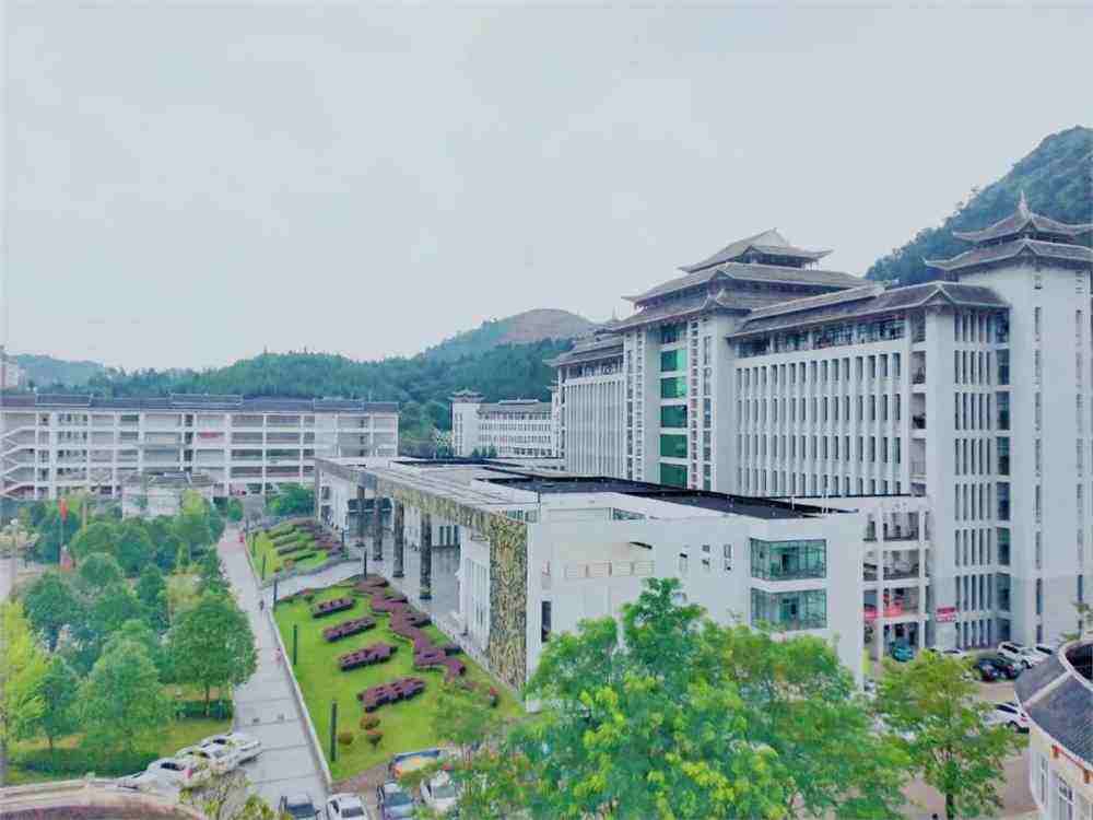 讲解！凯里学院图书馆“高情逸态”