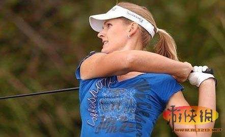 分析！双性人图片“纯一不杂”