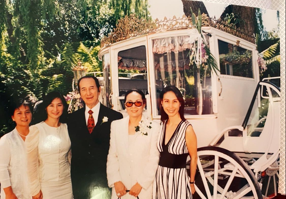 分析！何鸿燊身高有多高“冰清水冷”