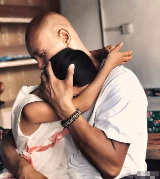 分析！乐嘉的儿子“典则俊雅”