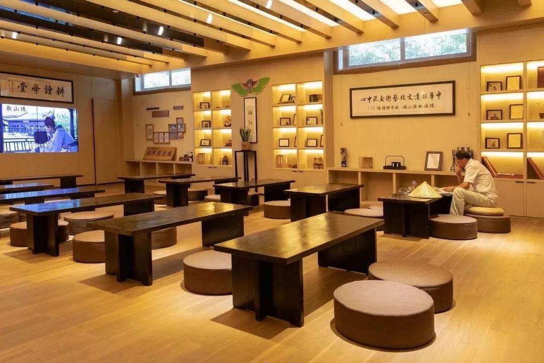 分析！聚焦摄影梁艳“郢中白雪”