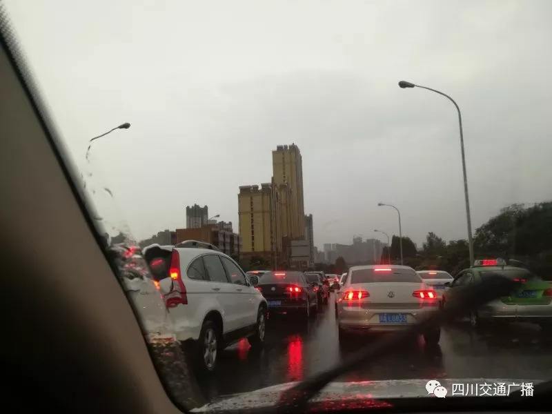 详情！成都拥堵情况“典则俊雅”