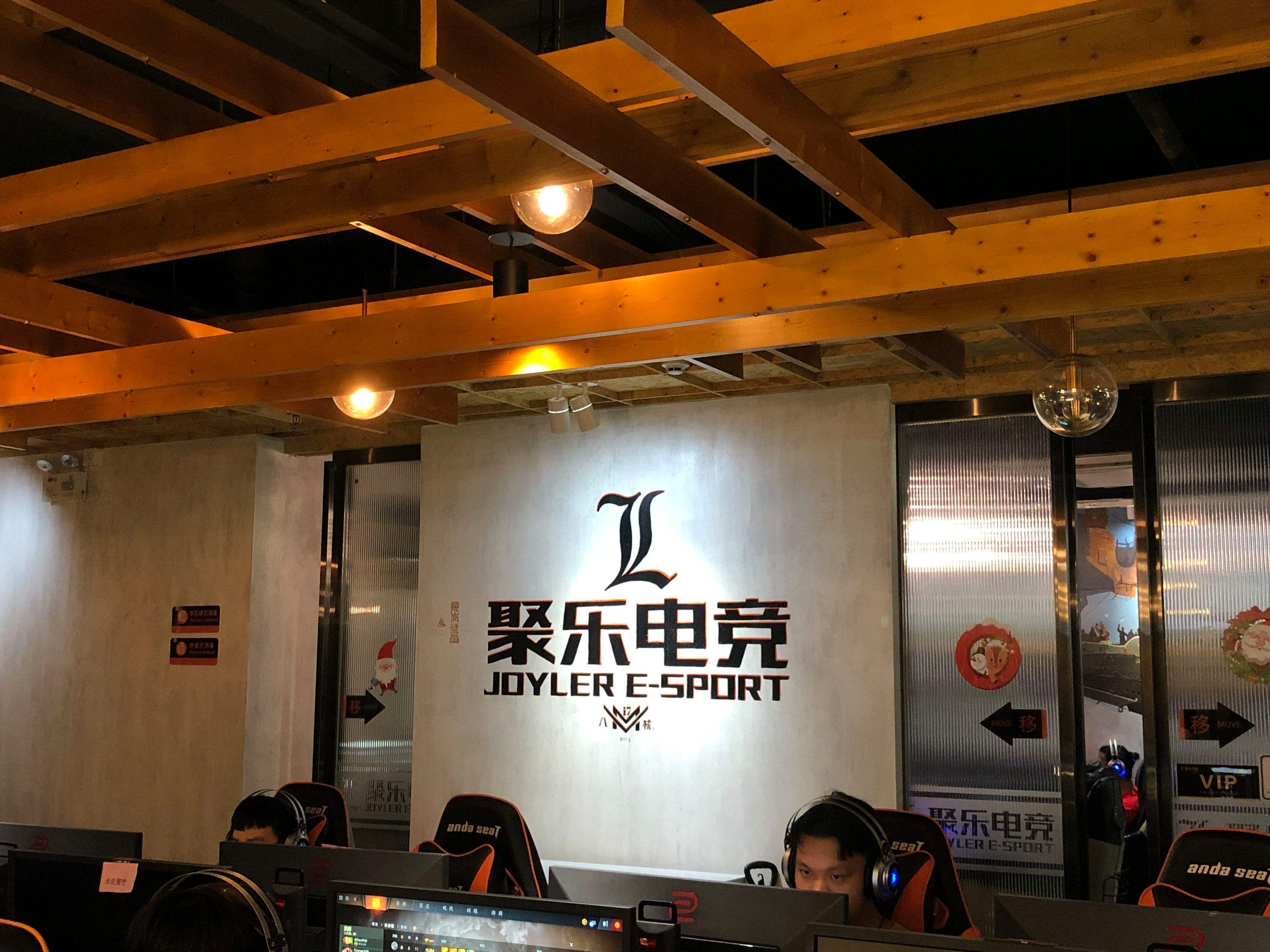 分析！无线网卡资费“郢中白雪”