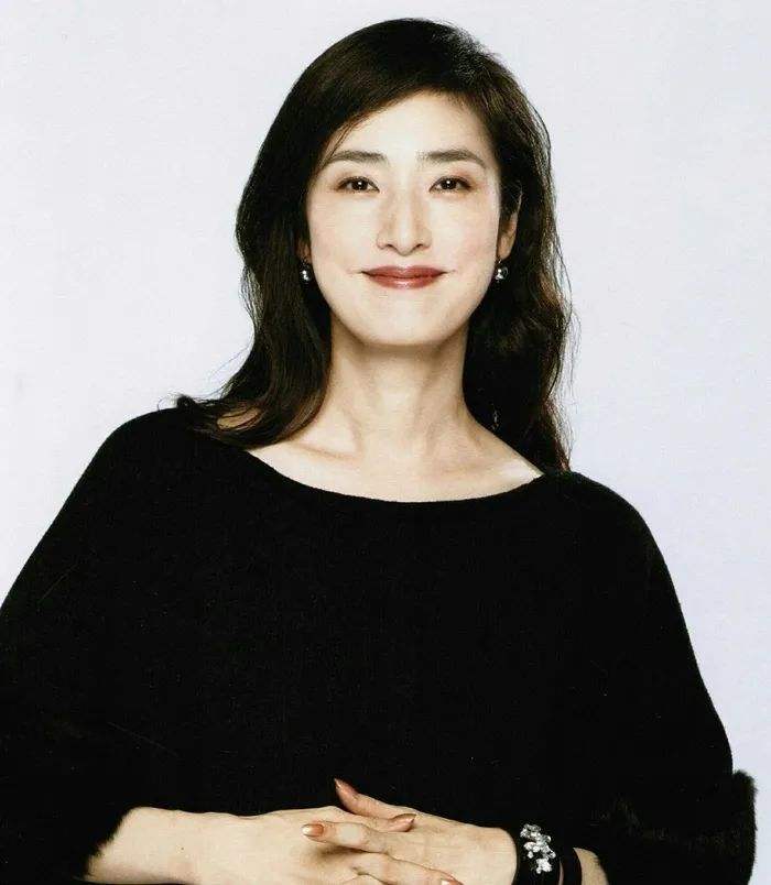 讲解！天海佑希结婚“纯一不杂”