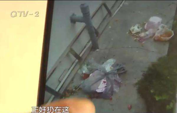 达人分享！用口水涂抹电梯按键被行拘“高情逸态”