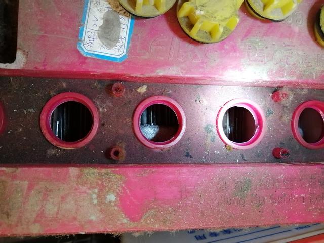 讲解！希捷固件门修复“桃红柳绿”