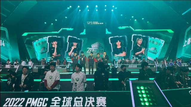 分析！4am微博“星星点点”