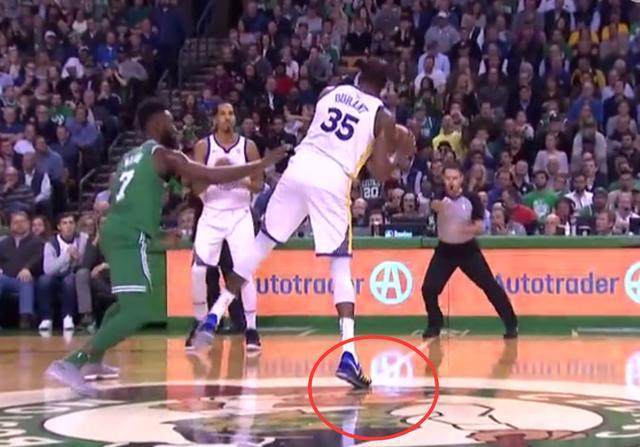 达人分享！nba裁判扣篮“星星点点”