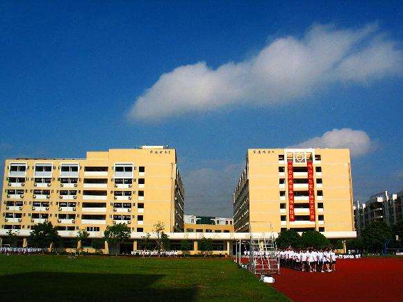 分析！东华高级中学学费“雁过留声”