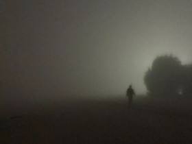 分析！少女浴室自杀20天“一抹红尘”