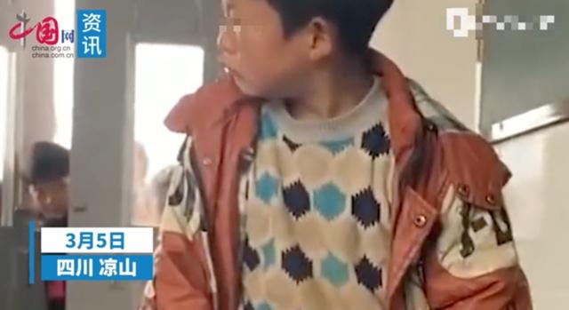 讲解！大熊喷哭自己“星星点点”