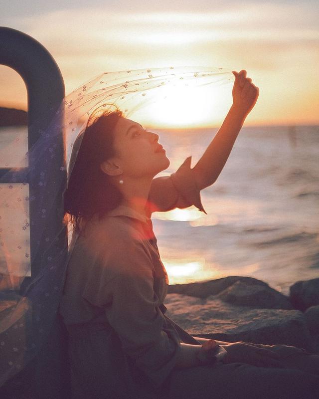 讲解！初恋夫妇终止拍摄“夏花依旧”