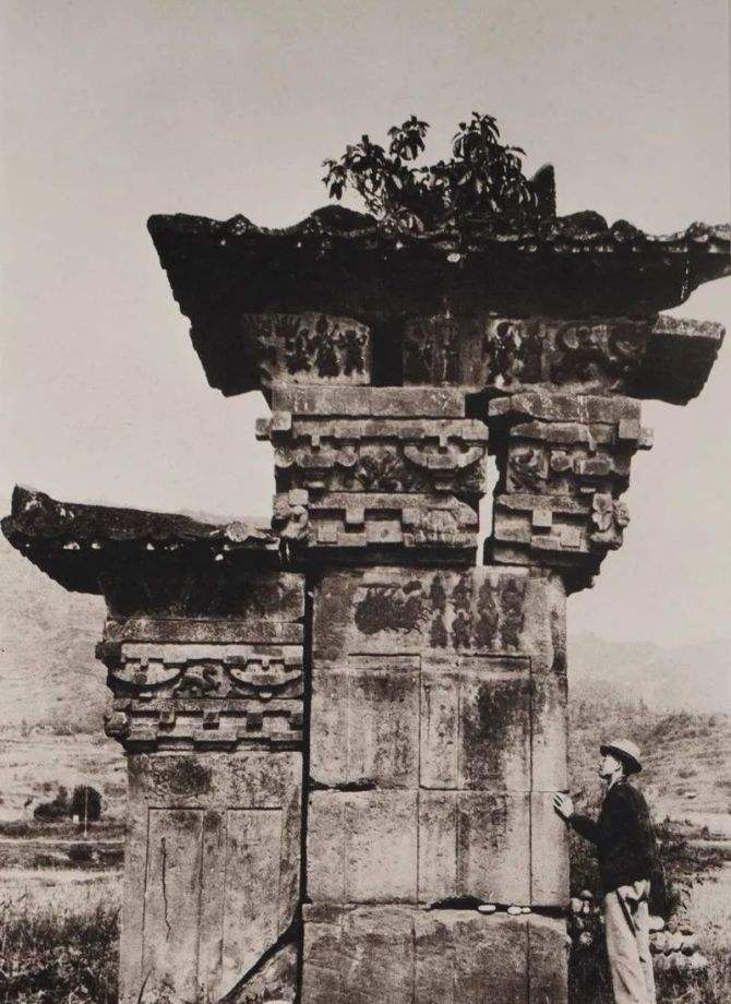 达人分享！梁思成子女“一抹红尘”