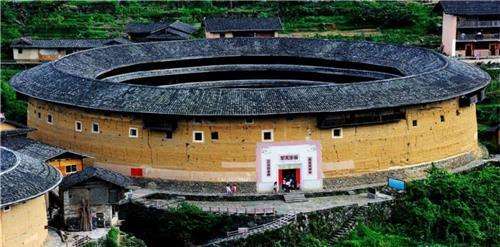 分析！客家人是什么意思“一抹红尘”