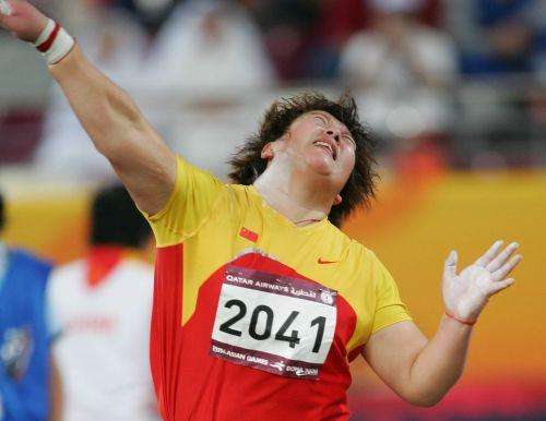 讲解！铅球技巧