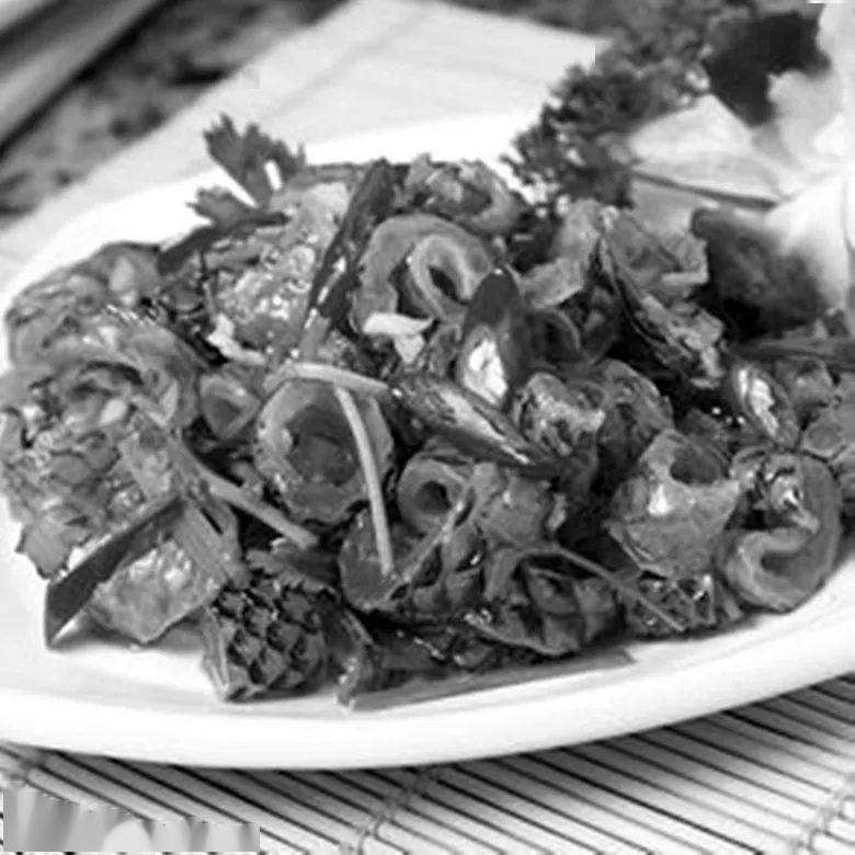 讲解！黑铁酒吧钥匙“夏花依旧”