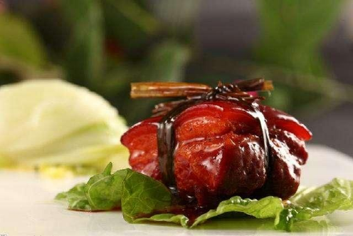 分析！吃生肉的民族“桃红柳绿”