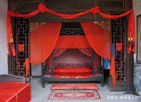 分析！洞房花烛的来历“夏花依旧”