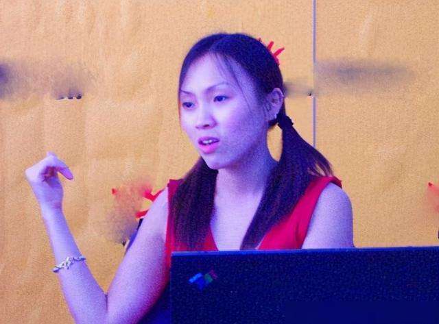 讲解!时差七小时李倩妮现状“桃红柳绿” 讲解!时差七小时李倩妮现状“桃红柳绿”