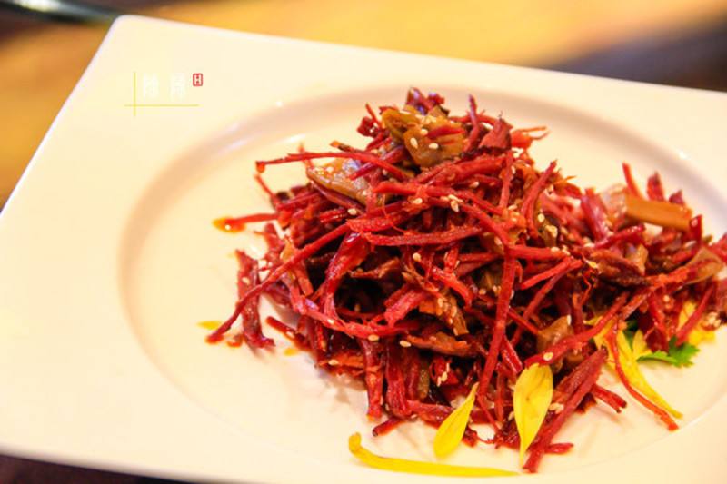 讲解!企业老板电话“一抹红尘” 讲解!企业老板电话“一抹红尘”