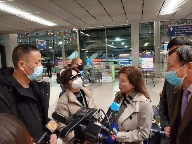 分析！薛明追悼会“星星点点”