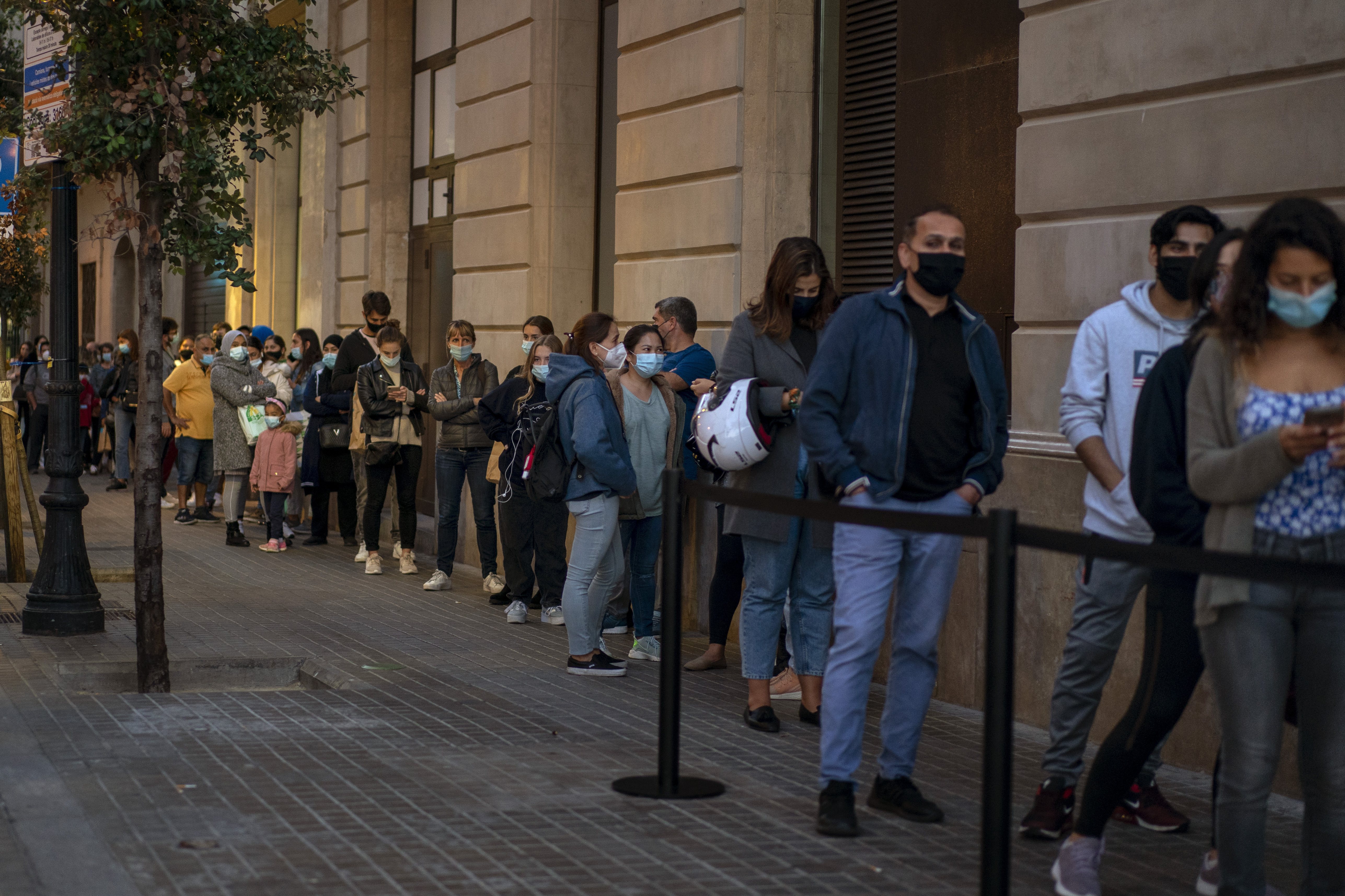 分析！西班牙进入国家紧急状态“冰清水冷”