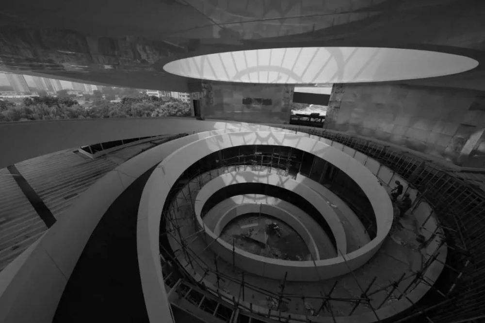 详情！天圆地方建筑网“桃红柳绿”