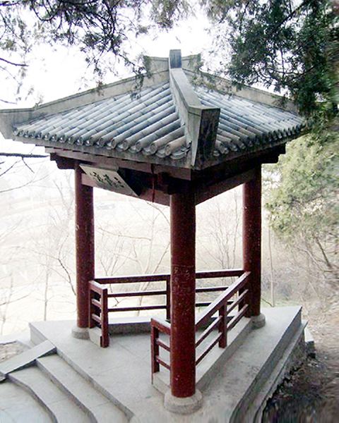 详情！天圆地方建筑网“桃红柳绿”