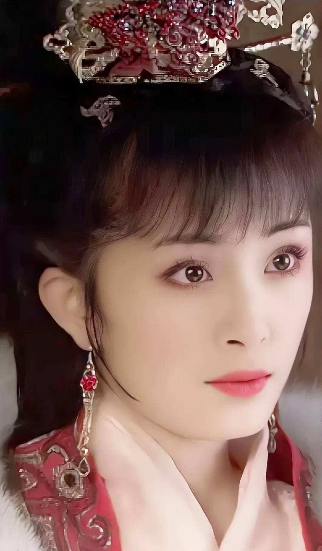 详情!昭君出塞杨幂“典则俊雅” 详情!昭君出塞杨幂“典则俊雅”