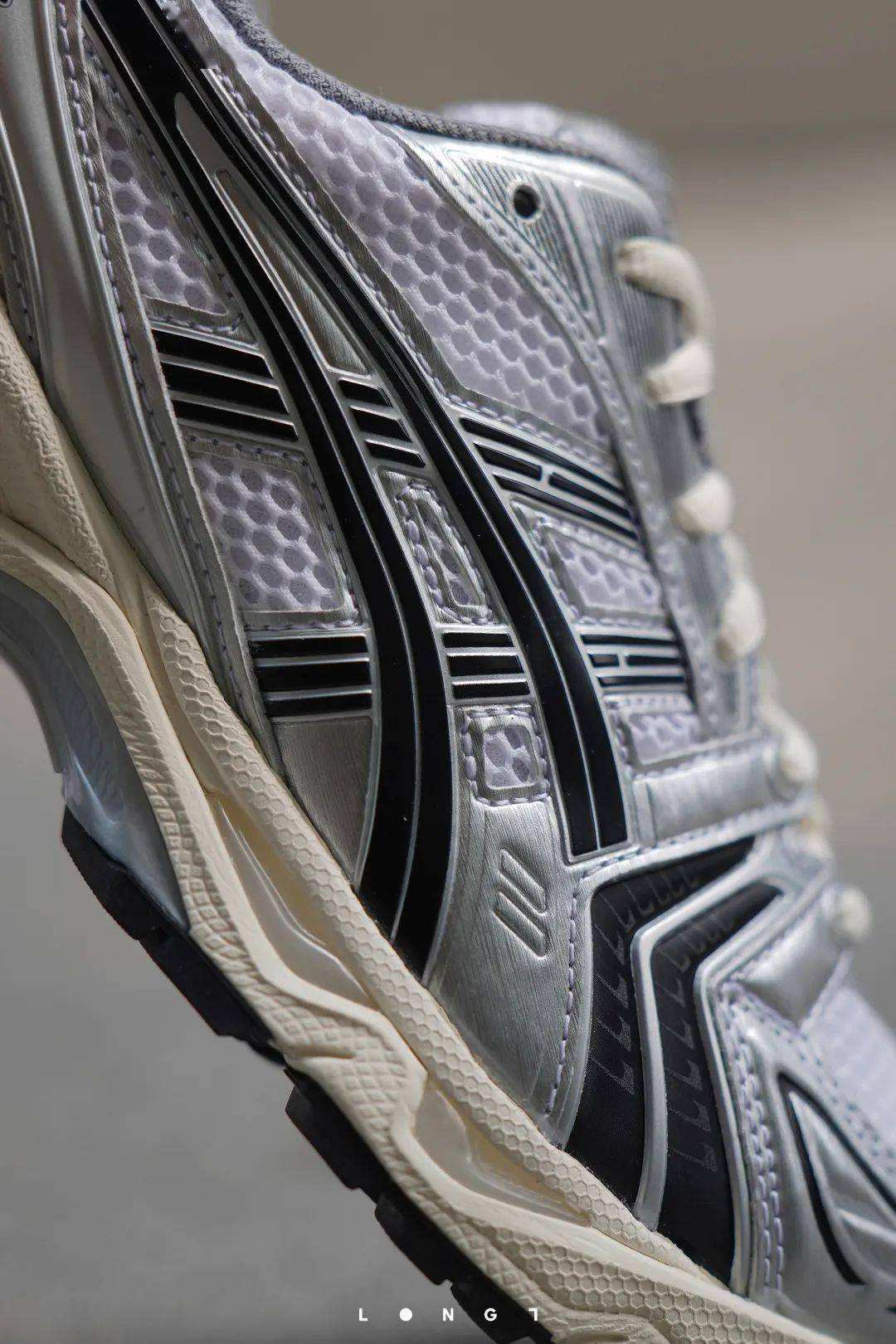 达人分享！justinbieber入狱“冰清水冷”