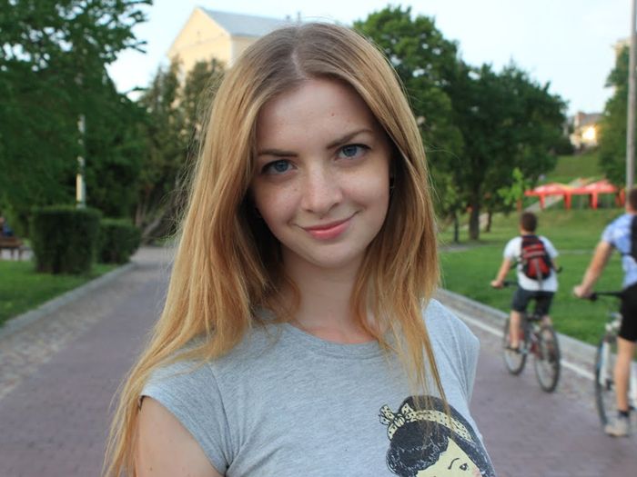 分析！v5美眉社区“冰清水冷”