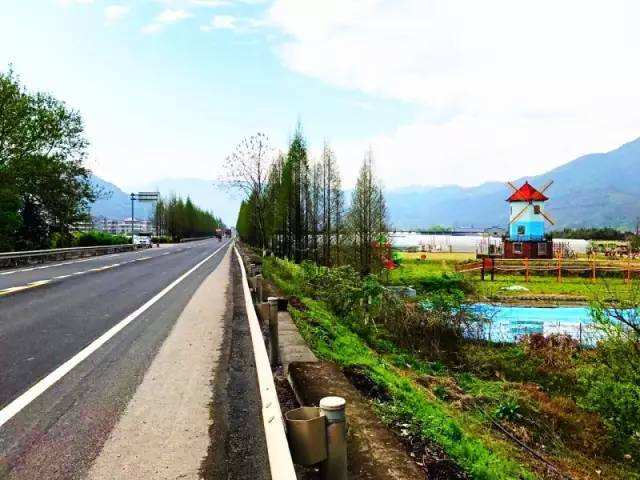 讲解！302国道“冰清水冷”