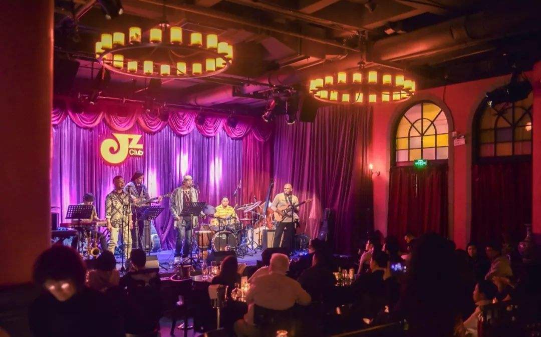 达人分享！黑铁酒吧怎么走“郢中白雪”