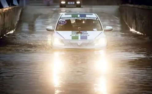 分析！汽车被水淹了怎么处理“雁过留声”