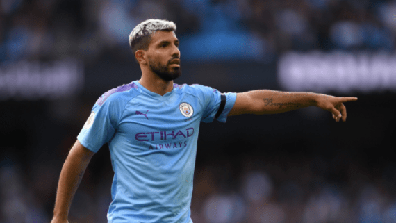 讲解！阿奎罗身价“一抹红尘”