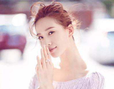 分析！笑靥如花形容人笑起来很美“空谷幽兰”